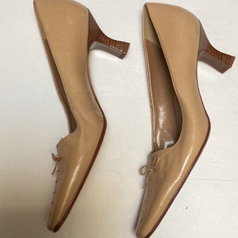 Antonio Melani Neutral Fawn Faux Lace Up Leather Square Toe Wood Stack Heels - Picture 3 of 10